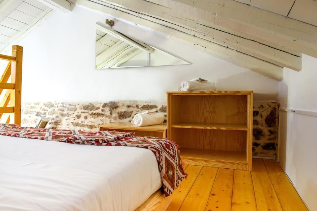 Lavrio Stone House 5 Min From The Centre/Port Apartment Bagian luar foto